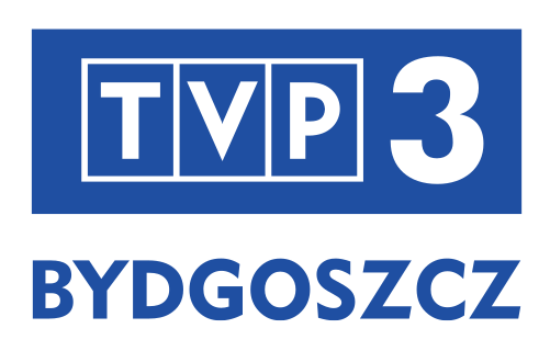 Biały napis TVP 3 na granatowym tle, pod spodem granatowy napis Bydgoszcz