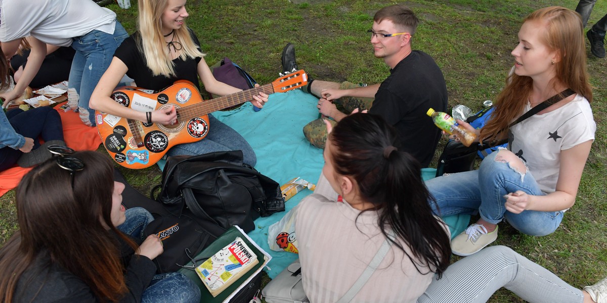  Na zdjęciu grupa studentów. Juwenalia UKW