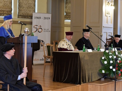 Nadanie tytułu Doktora Honoris Causa UKW prof. Michałowi Głowińskiemu - 25.04.2018 r.