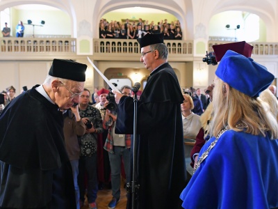 Nadanie tytułu Doktora Honoris Causa UKW prof. Michałowi Głowińskiemu - 25.04.2018 r.