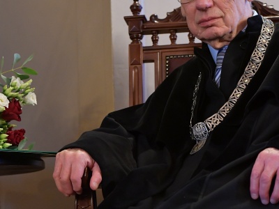 Nadanie tytułu Doktora Honoris Causa UKW prof. Michałowi Głowińskiemu - 25.04.2018 r.